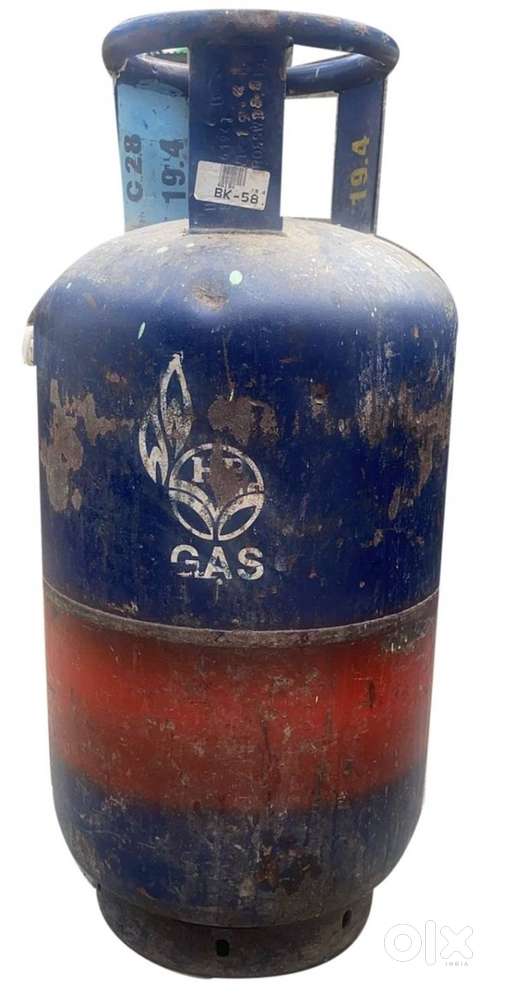 Selling LPG Cylinder