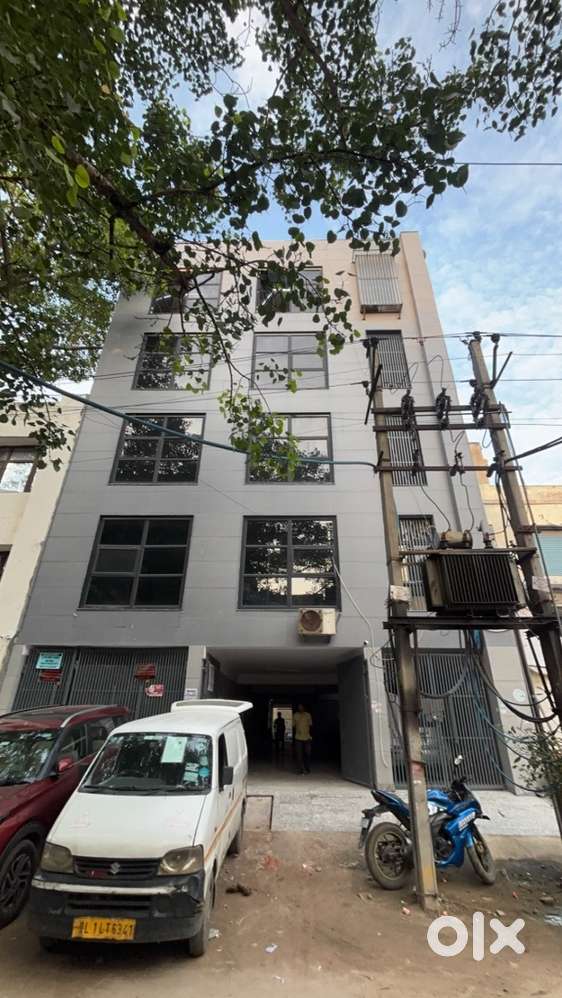 Factory for sale , builder floor , floor , flat , naraina