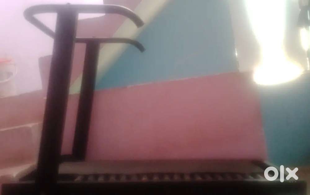 Running machine new h 1 month old h bs  and cosmetic ka saman