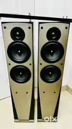 Phase audio floor standing speaker