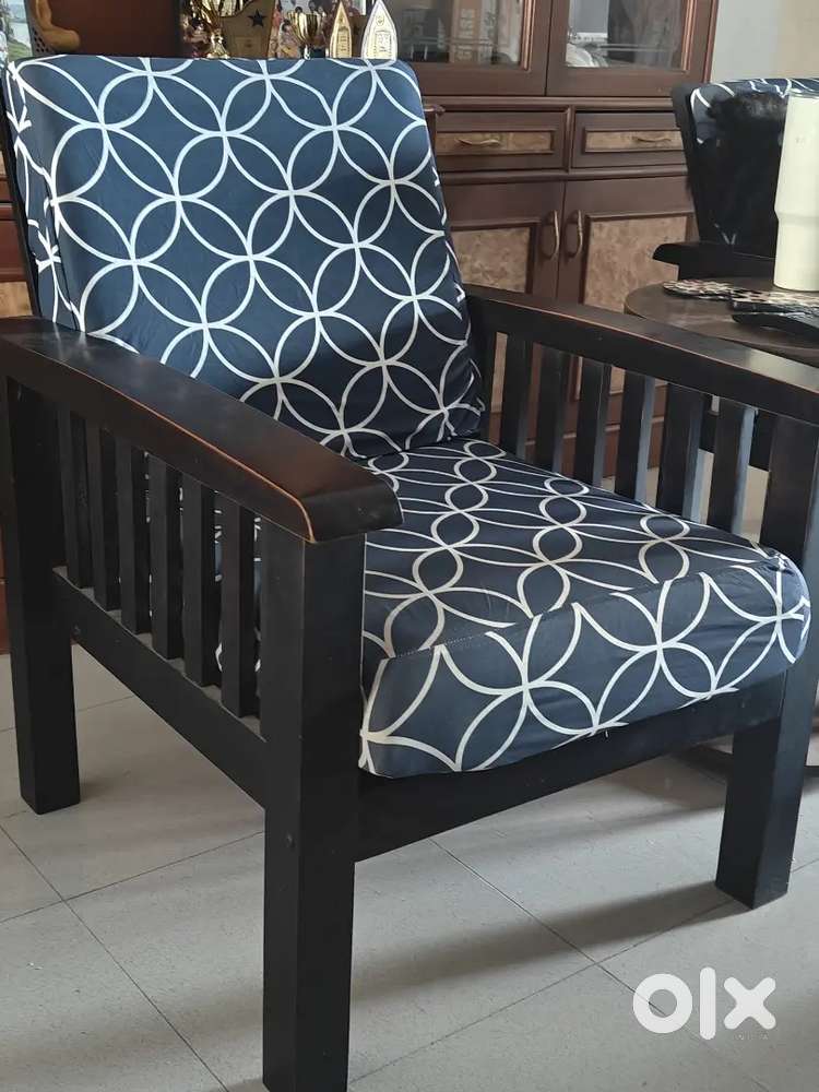 Sofa set 3+1+1 Price 20000