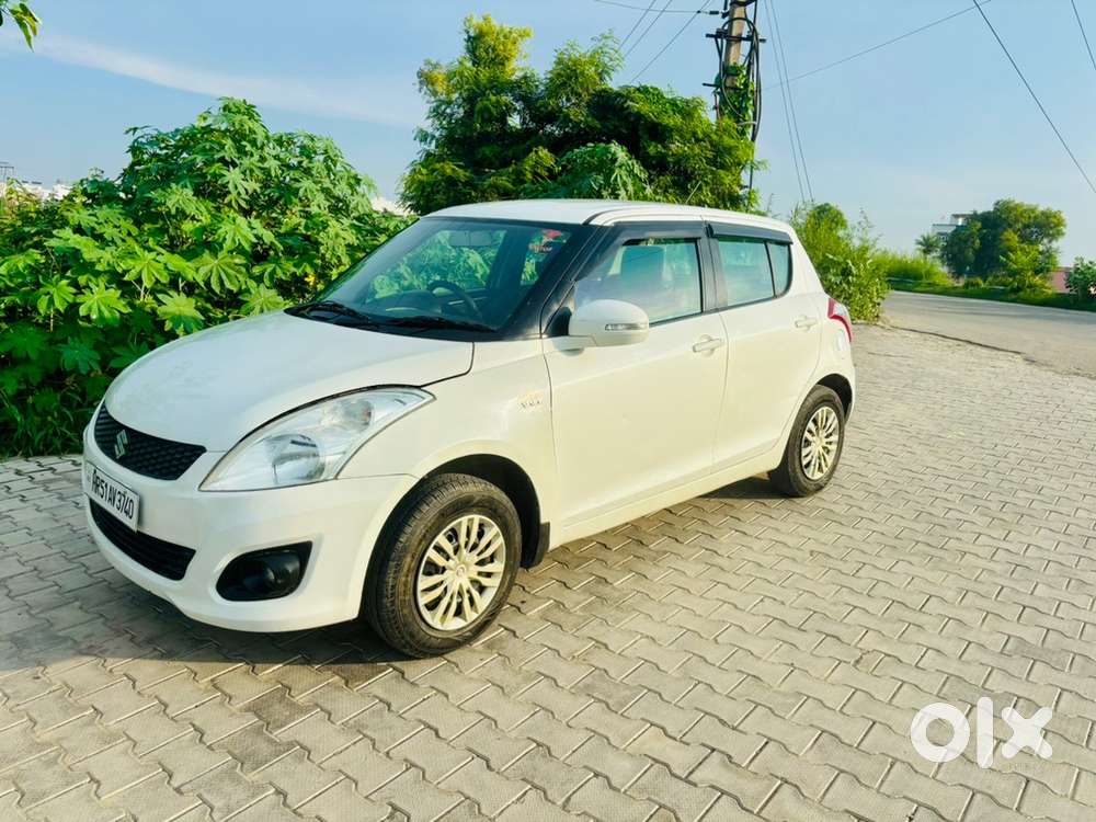 Maruti Suzuki Swift 2013 CNG & Hybrids Well Maintained