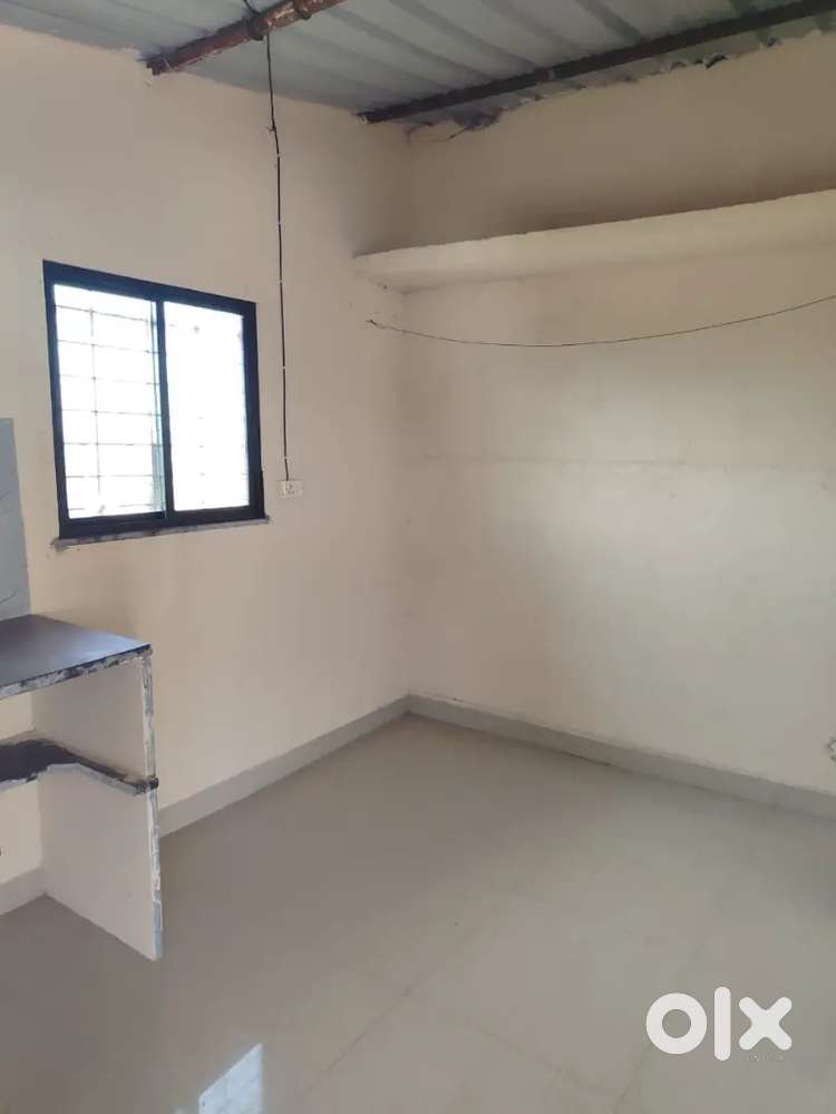 Single Room for Rent