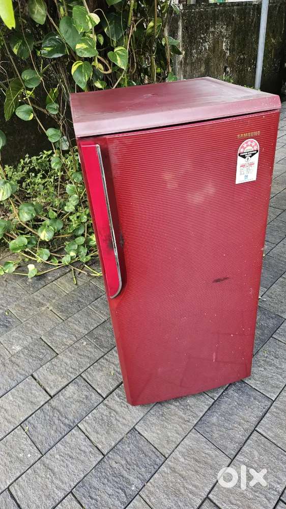 Samsung Fridge Godrej Washing Machine good working condition