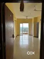 Beautiful 2 BHK flat going cheap