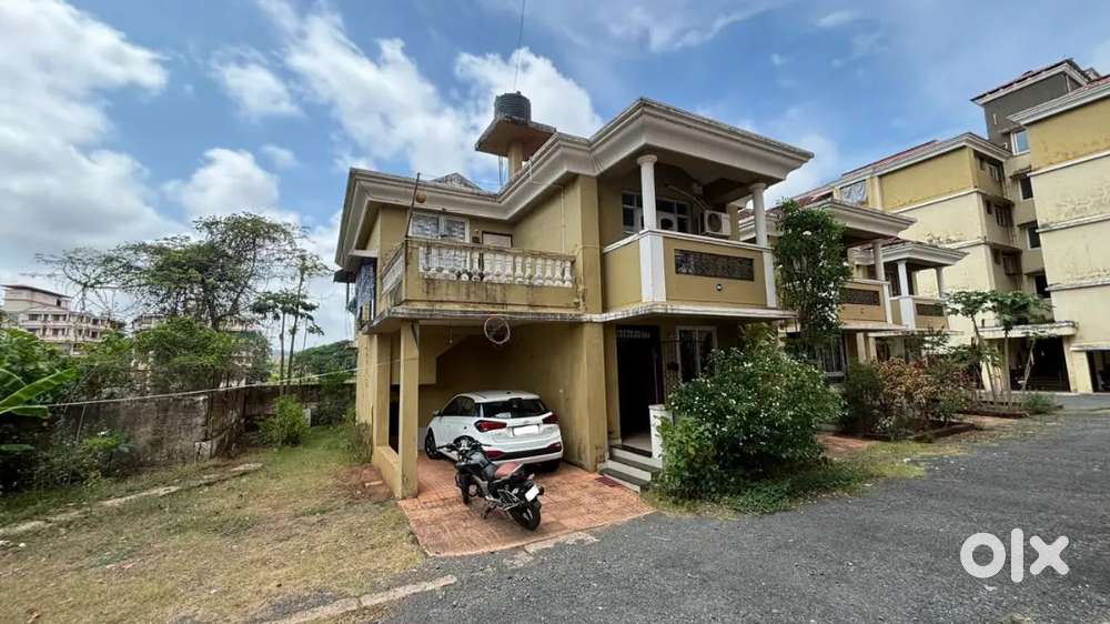 3 BHK Row Villa with Field View