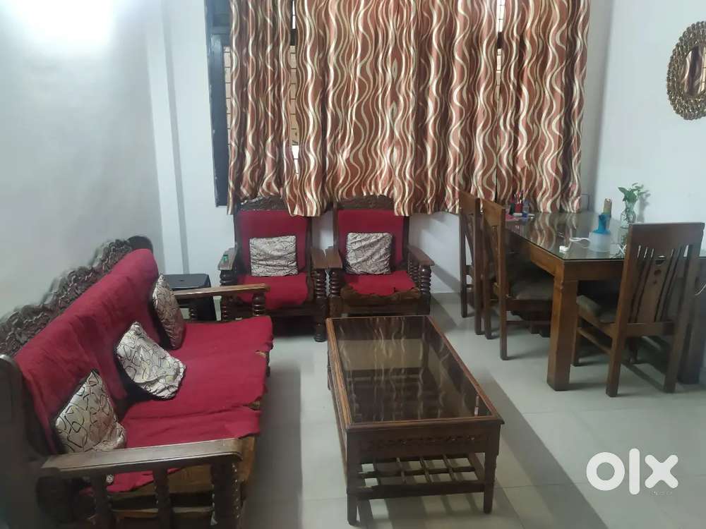 5 seater Sofa (3+1+1)