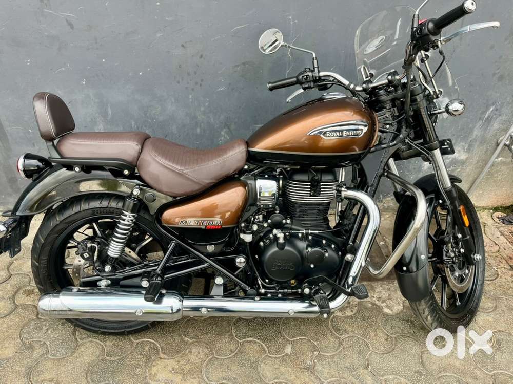 Royal enfield meteor 350 top model