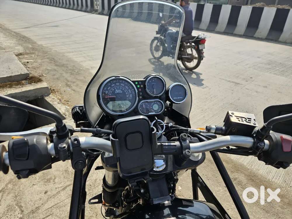 Good Condition First Owner All Services showroom Recorded