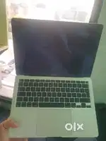 Macbook air M1 8/256gb