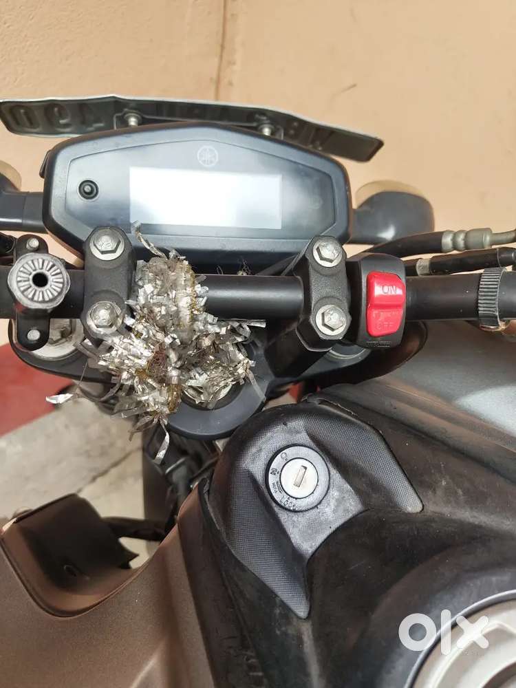 Yamaha FZ ver 4 with Showroom condition wants to sell .