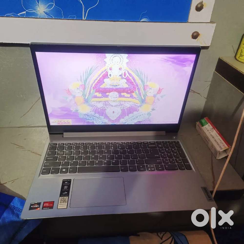 Lenovo IdeaPad ryzen 3.3500u 256 gb ssd 2022 model