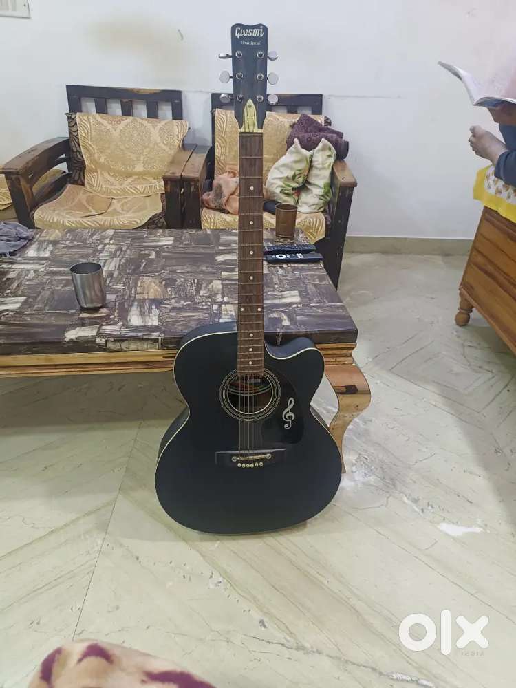 Givson guitar