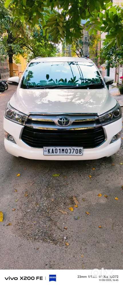 Toyota Innova Crysta 2017