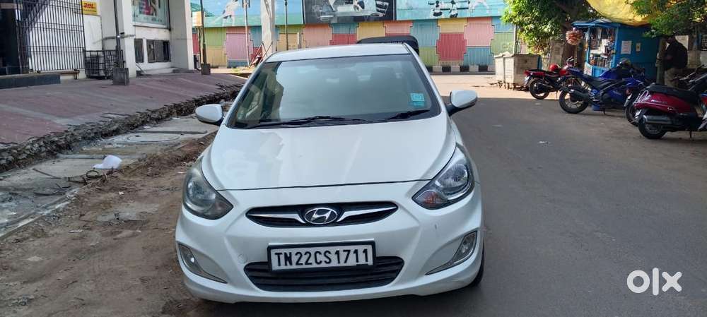 Hyundai Verna CRDI VGT SX A/T 1.5, 2012, Diesel