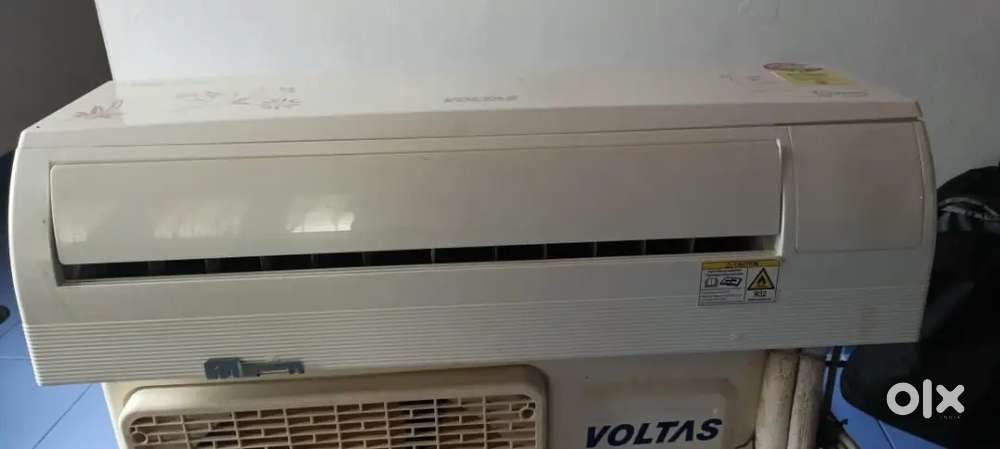 Voltas 1 Ton AC – 4 Star  100% Copper  Excellent Condition