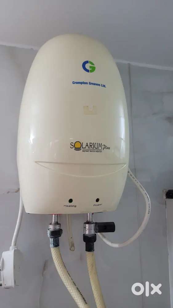 Old Crompton Instant Water Gyeser and Racold 25 litres Gyeser For Sale
