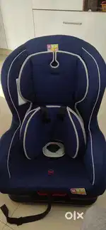 Car seater