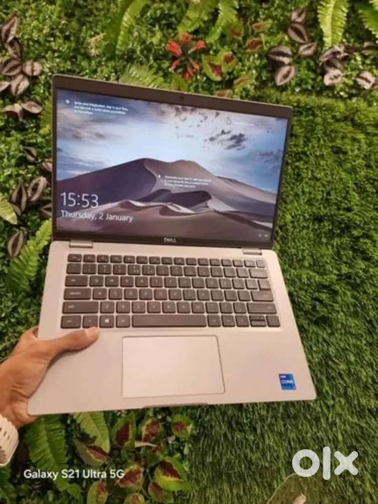 Dell latitude i7-11th Gen 16gb ram 256ssd touch display dolby sound