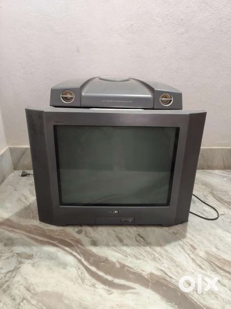 Sony TV in running condition