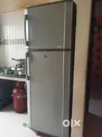 Samsung Double Door Fridge | Approx 260L | Excellent Condition
