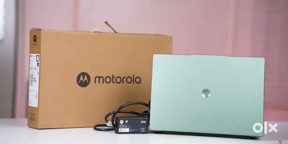Motorola MotoBook 60 Full-Metal OLED Laptop Core 5 (14th Gen)  16/512