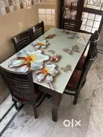 6-Seater Wooden Dining Table with Glass Top. 168*91 Cm