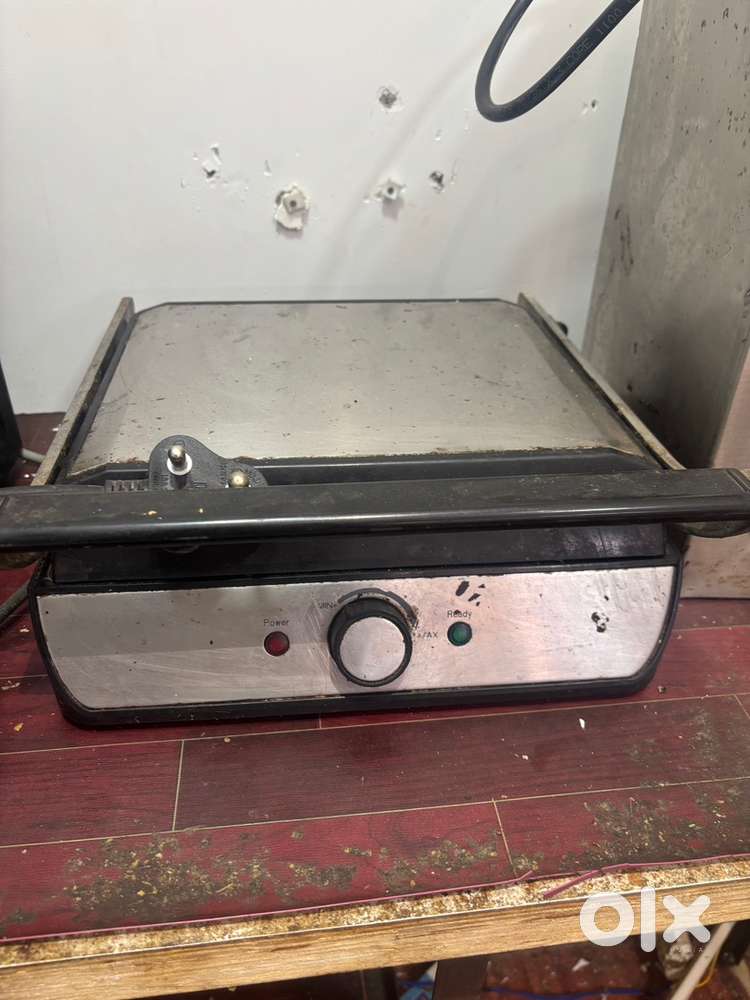 Pizza machin, microwave, steamer