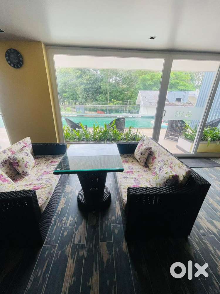 FOR SALE LUXURIOUS 3 BHK 2000 SQFT APARTMENT IN KOWDIYAR TRIVANDRUMM
