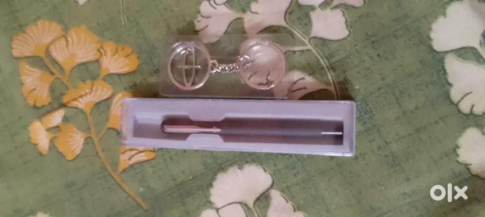 Parker stainless steel pen with key chain