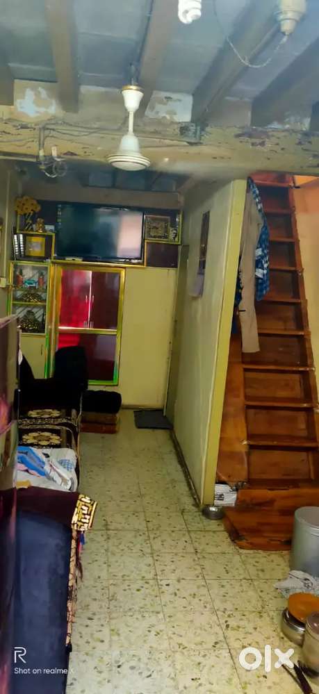 2 Floor Indipendent House, Kika Bhatt ni Pol