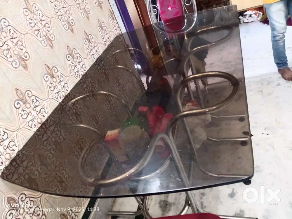 STEEL +  GLASS 6 seater dining table