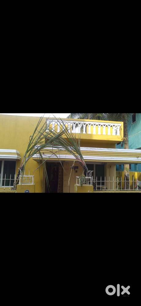 Independent house 2400sq ft