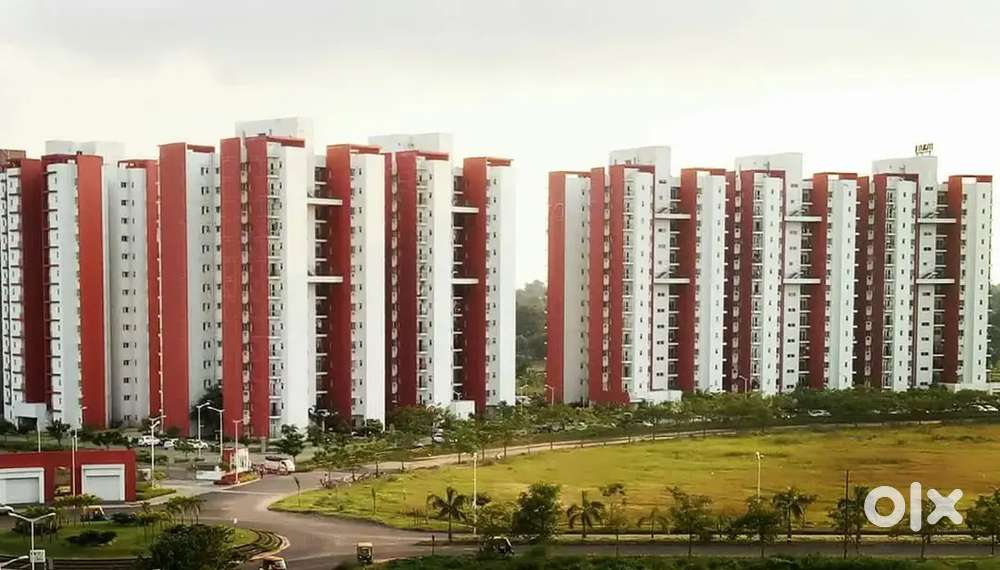 IQ City, reday to move flats available
