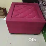 5 seaters pink colour sofa set with centre table