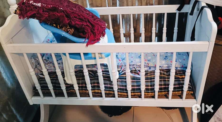 Baby cot miarcus