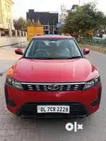 Mahindra XUV300 W6, 2019, Petrol