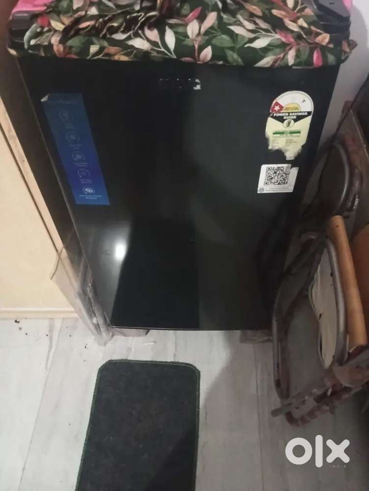 Marq refrigerator 90 L