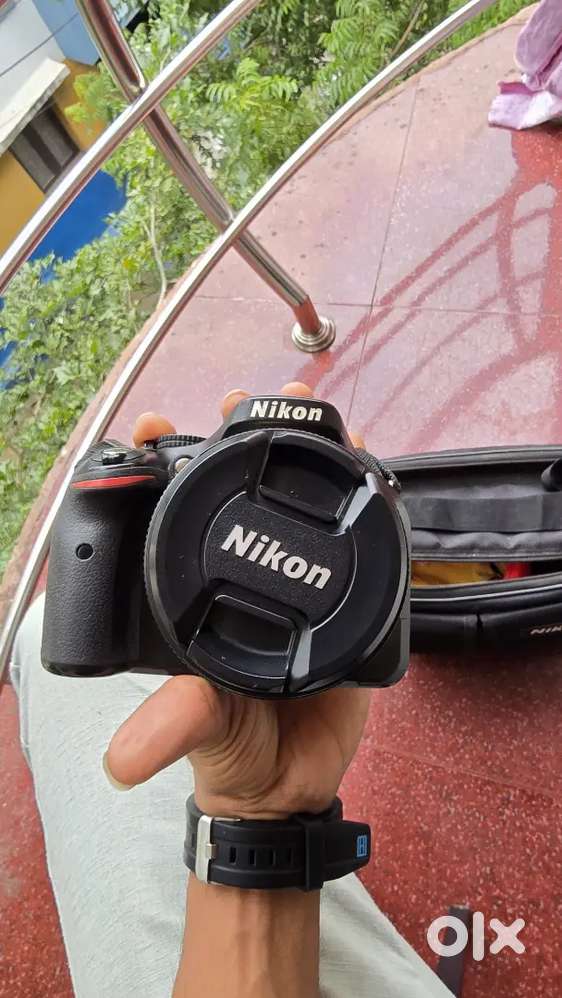 NIKON D5200 DSLR Camera