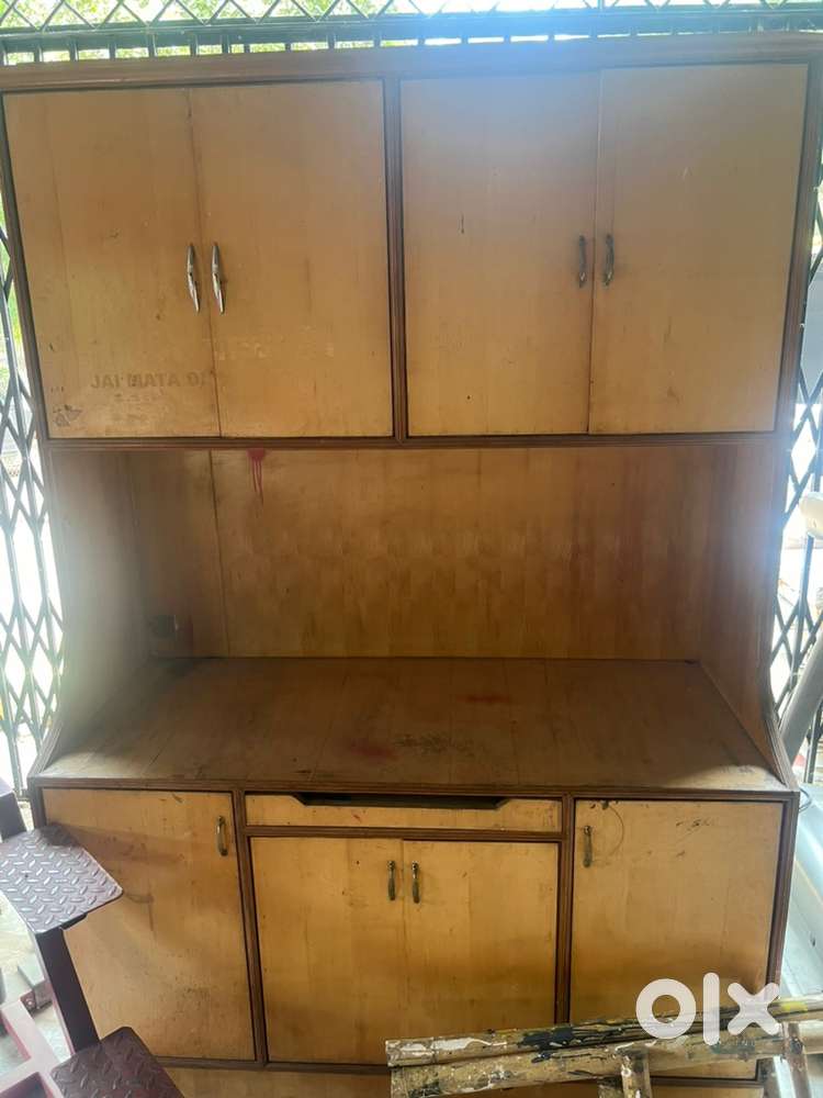 computer and study table