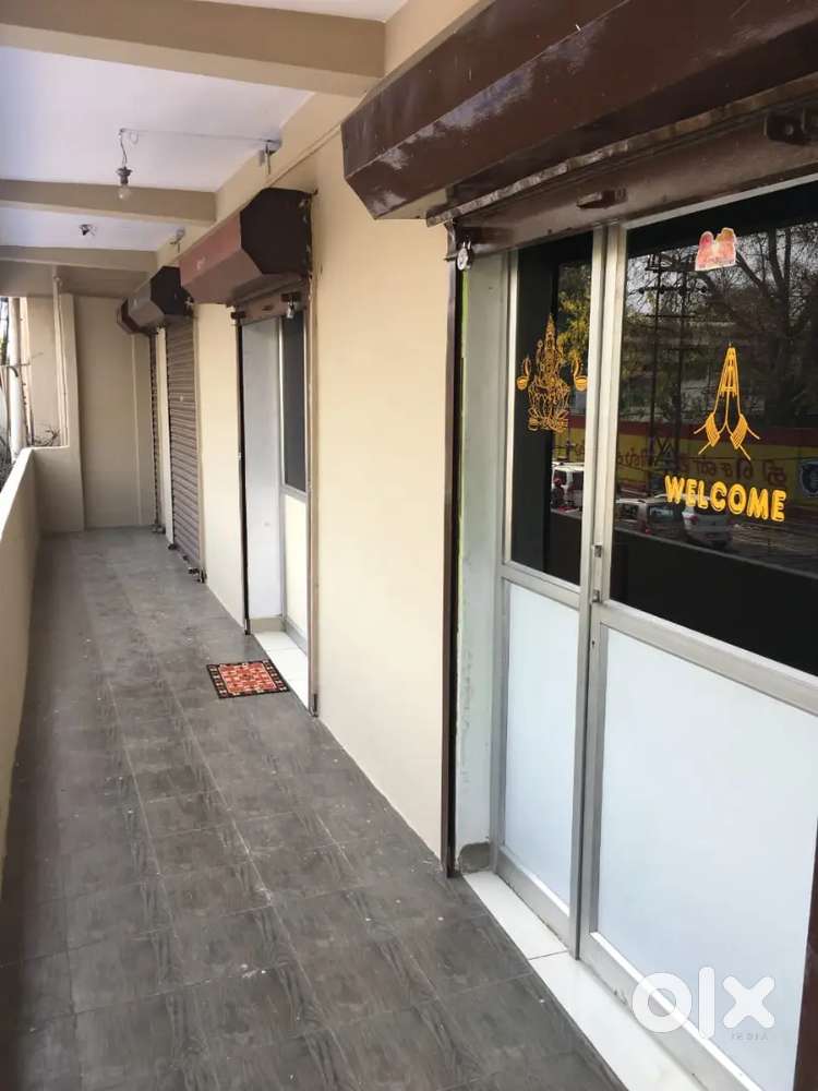 High-Visibility Office Space for Rent Prime Junction Location