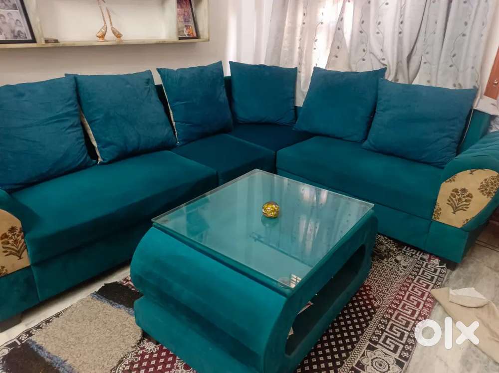 6 seater sofa fir sale