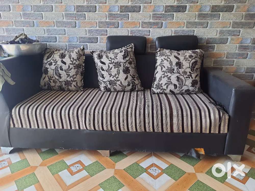 Sofaset  L shape 6 site