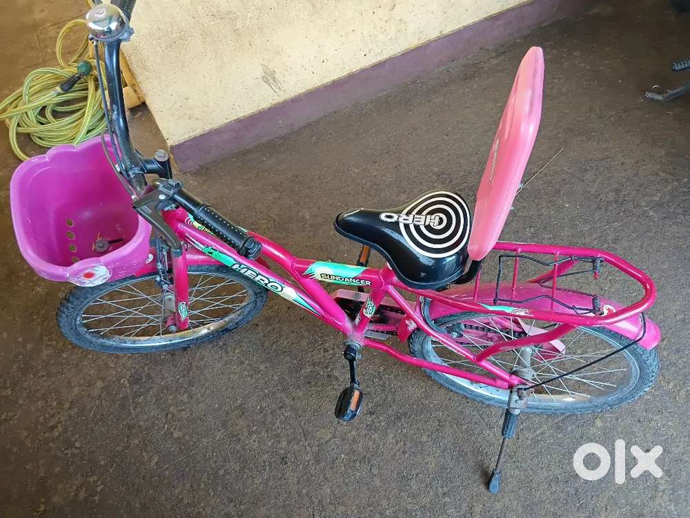 Hero girls bicycle ( Price Rs.4400 )