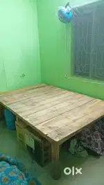 BED AVAILABLE WITH TABLE
