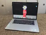 Apple Macbook Pro Touchbar 15inch i7 16gb 512gb 5.5gb Graphics