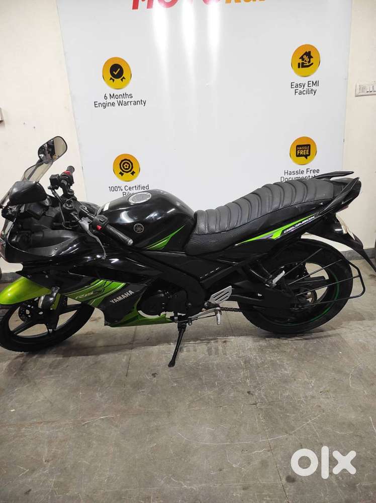 YAMAHA R15S