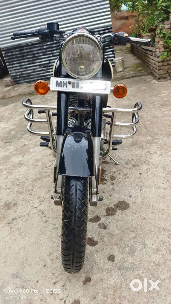 Very very good condition royal infild classic