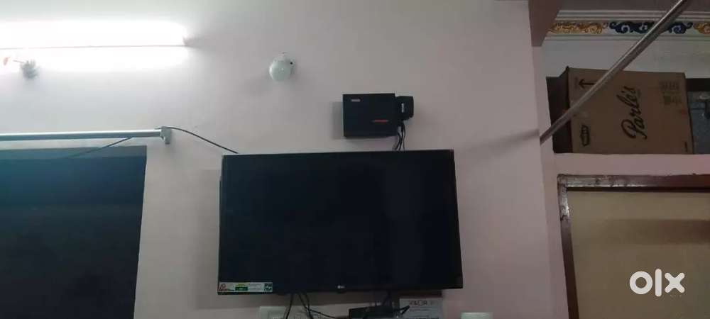 Lg.TV 32INCHES