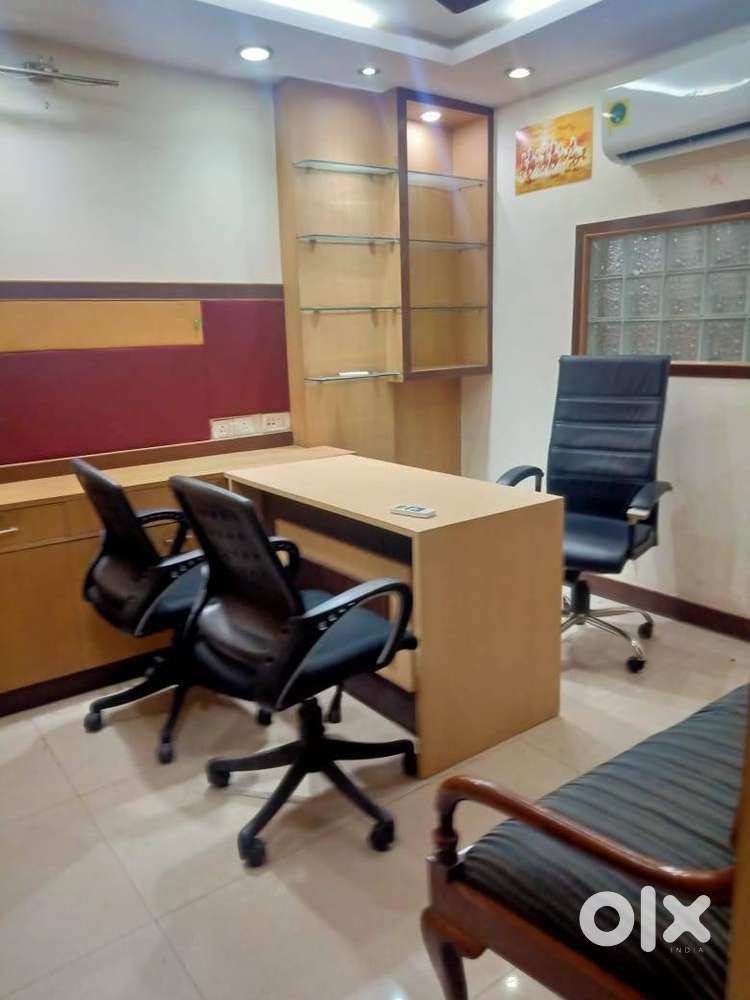 Well Located Office space for rent in laxmi nagar